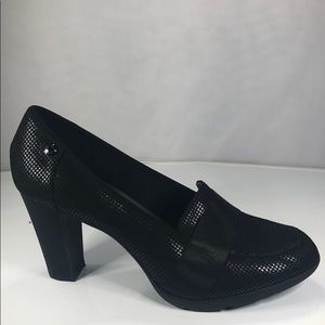 anne klein x ray pump